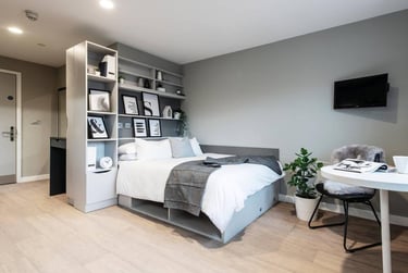 1 bed studio, Clifford House Stadium Way, Mount Pleasant, Exeter, EX46AQ - Image 2